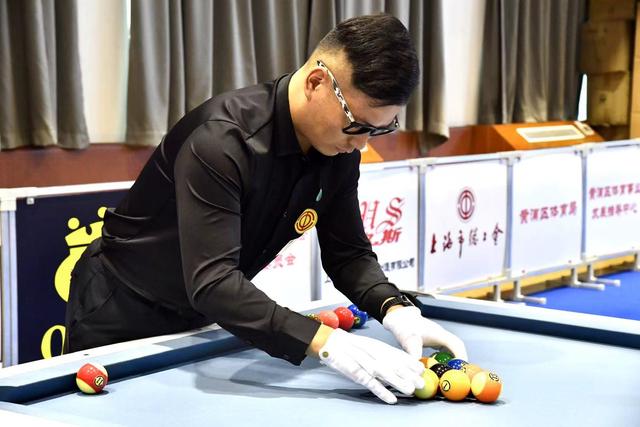 而赫根的优 而赫根的优