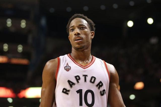 建几块场 建几块场